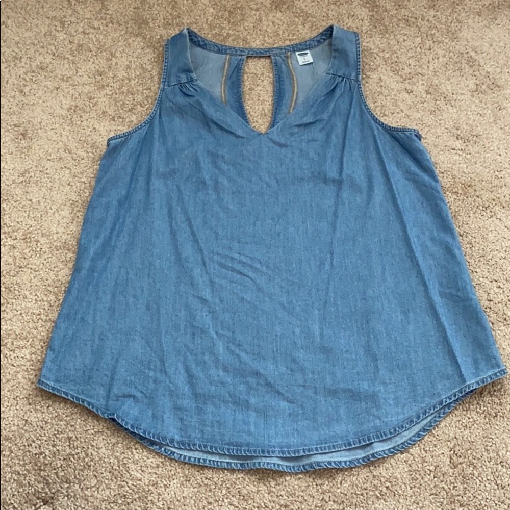 NWOT Old Navy chambray blue top